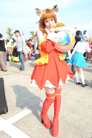 【开云彩票】本泽马梅开二度姆巴佩进球 皇马主场战平巴黎